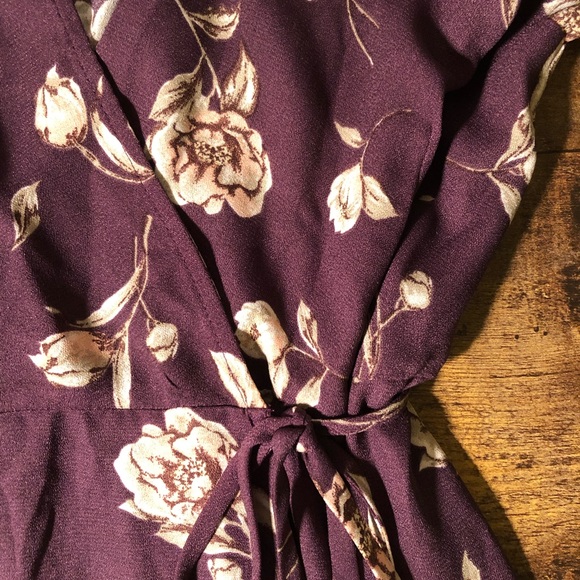 Xhilaration - Wrap Around Floral Print Dress NWT - Picture 3 of 3